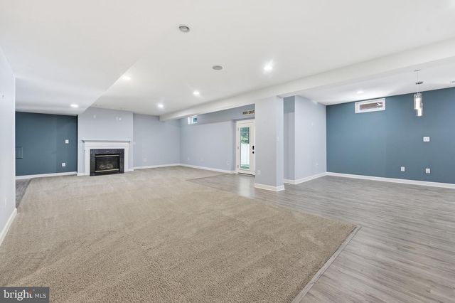 2148 CHESTNUT LN, Frederick, MD 21702