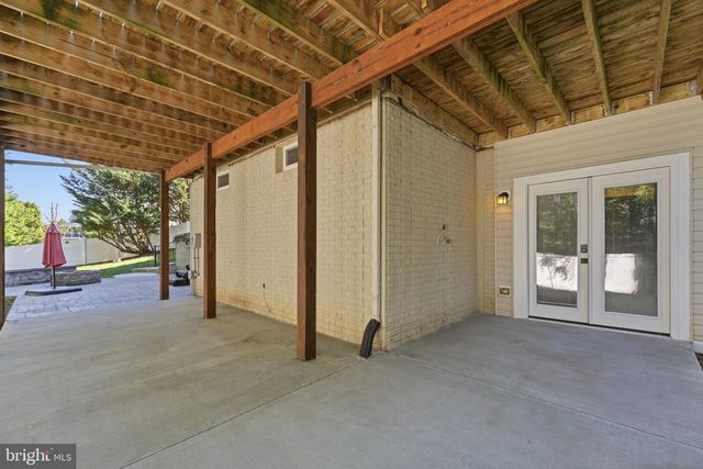 2148 CHESTNUT LN, Frederick, MD 21702