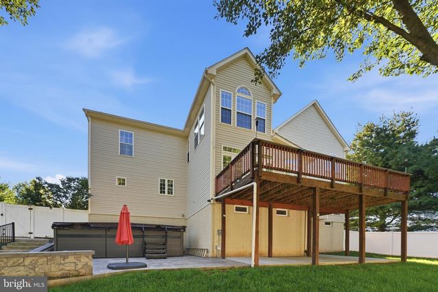 2148 CHESTNUT LN, Frederick, MD 21702