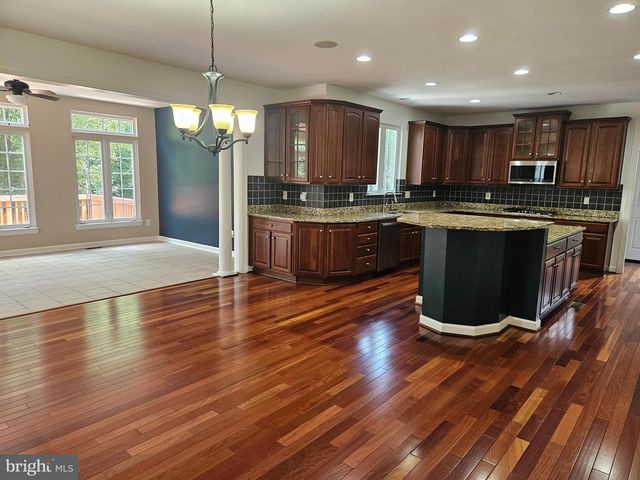 2148 CHESTNUT LN, Frederick, MD 21702