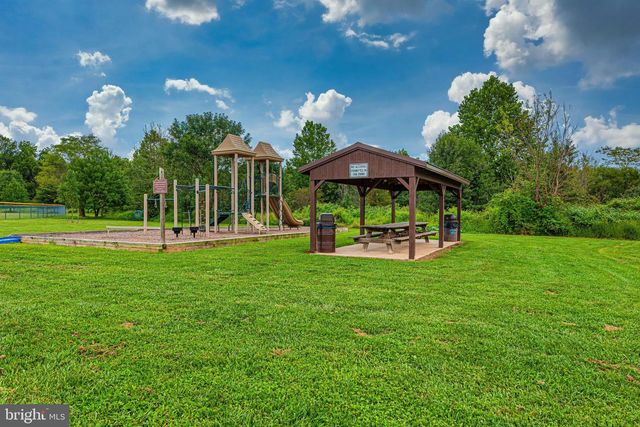 2148 CHESTNUT LN, Frederick, MD 21702