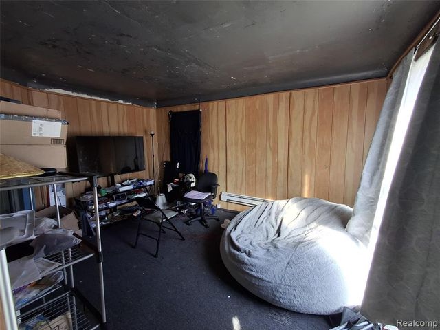 8575 Sussex Street, Detroit, MI 48228