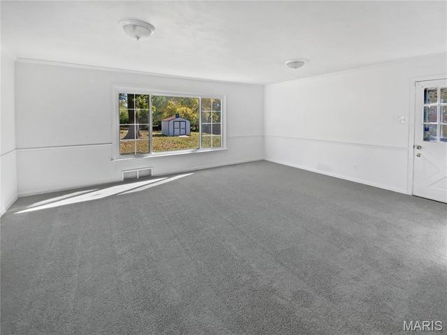 120 Birchwood Drive, Ballwin, MO 63011