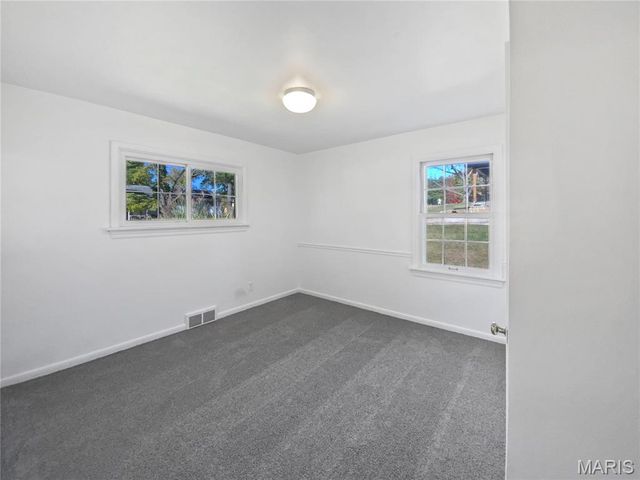 120 Birchwood Drive, Ballwin, MO 63011