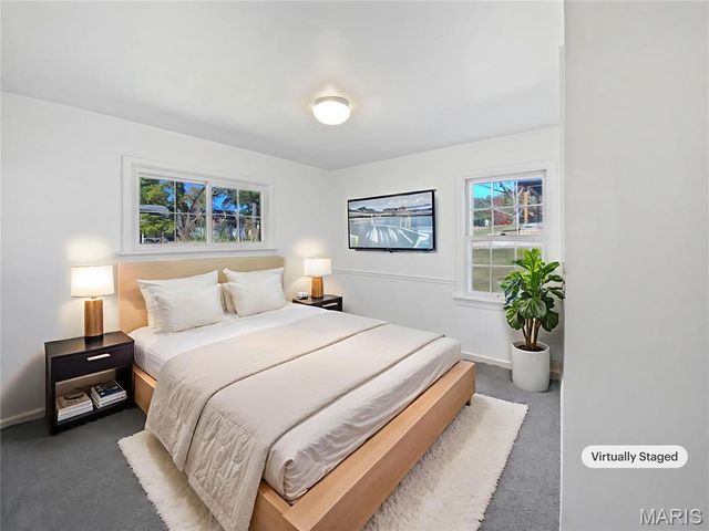 120 Birchwood Drive, Ballwin, MO 63011