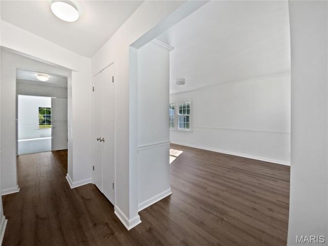 120 Birchwood Drive, Ballwin, MO 63011