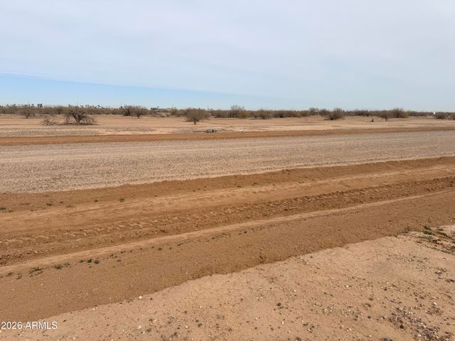 10655 W LAZY ACRES Drive 19, Casa Grande, AZ 85193