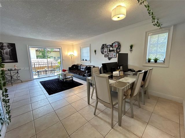 8500 SW 109th Avenue 6-220, Miami, FL 33173