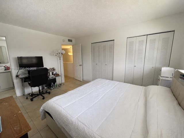 8500 SW 109th Avenue 6-220, Miami, FL 33173