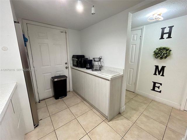 8500 SW 109th Avenue 6-220, Miami, FL 33173