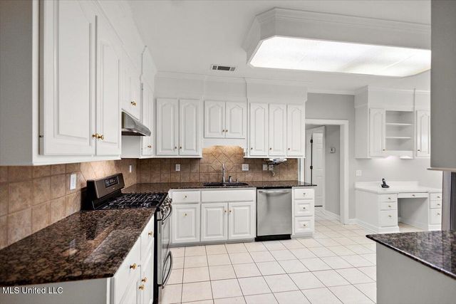 1415 Windrose Drive, Brandon, MS 39047