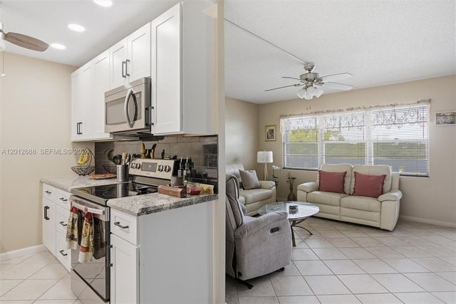 4012 Newport G 4012, Deerfield Beach, FL 33442