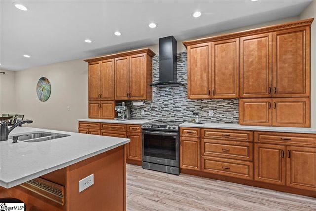 128 Sheila Drive, Williamston, SC 29697