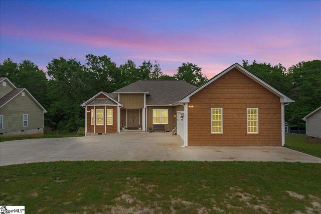 128 Sheila Drive, Williamston, SC 29697