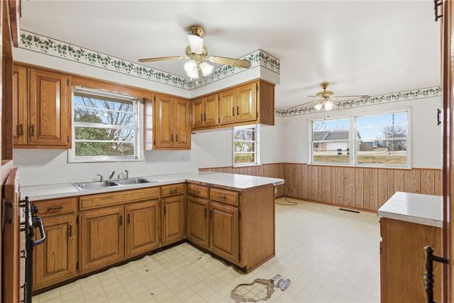 5483 Har Ber Avenue, Springdale, AR 72762