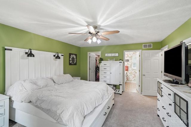 7013 Raspberry Ridge, Liberty Twp, OH 45011