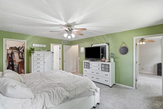 7013 Raspberry Ridge, Liberty Twp, OH 45011