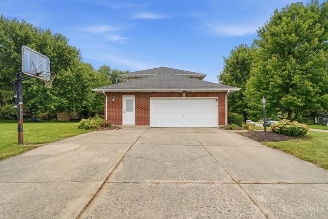 7013 Raspberry Ridge, Liberty Twp, OH 45011