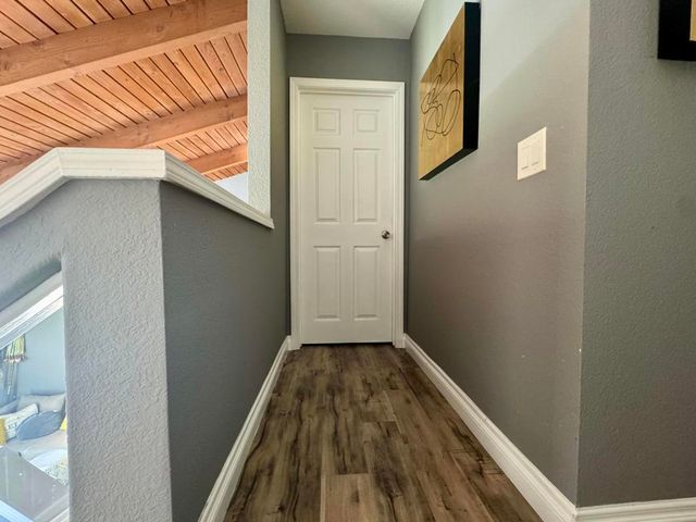 2518 N Tustin Avenue E, Santa Ana, CA 92705