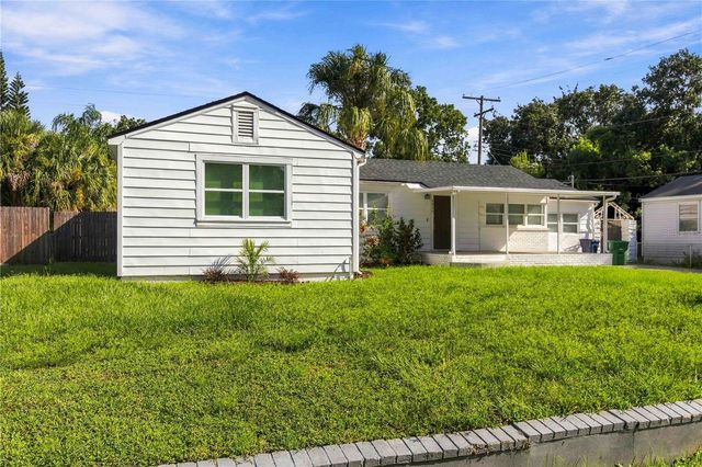 1517 W RIVER SHORE WAY, Tampa, FL 33603