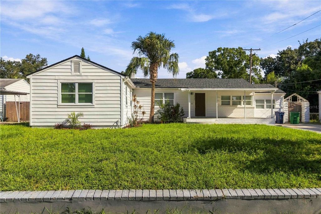 1517 W RIVER SHORE WAY, Tampa, FL 33603