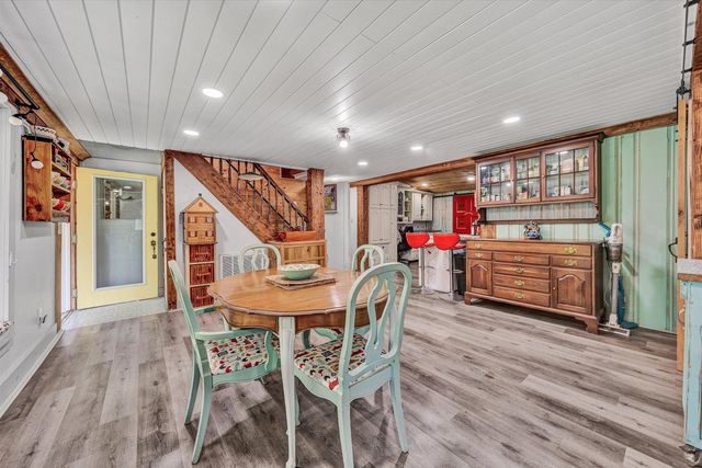 3913 Saul LN, Roanoke, VA 24014
