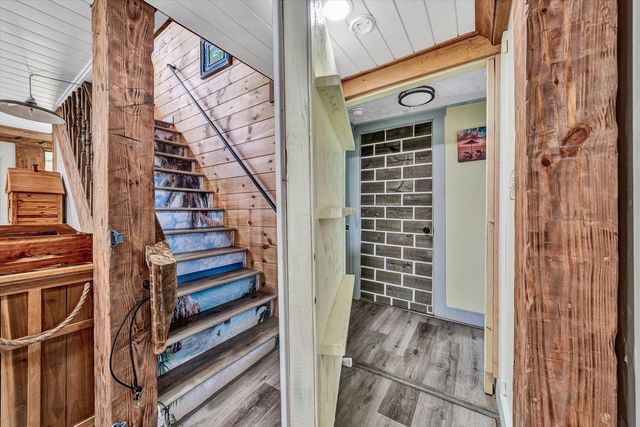 3913 Saul LN, Roanoke, VA 24014