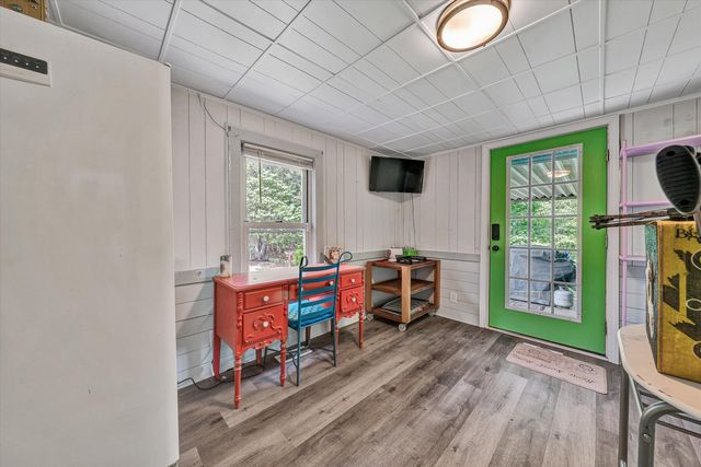 3913 Saul LN, Roanoke, VA 24014