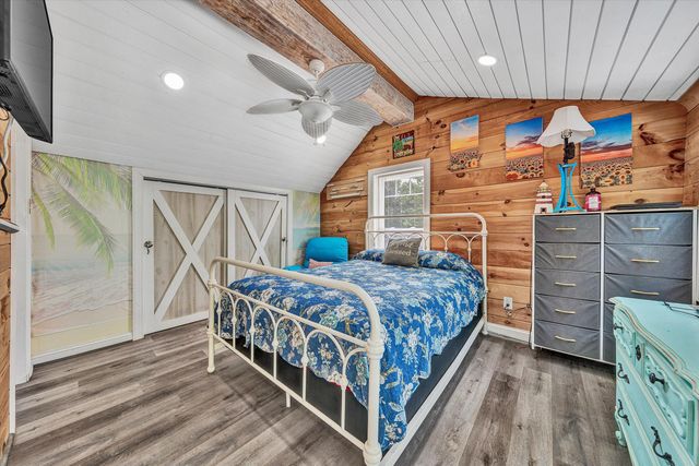 3913 Saul LN, Roanoke, VA 24014