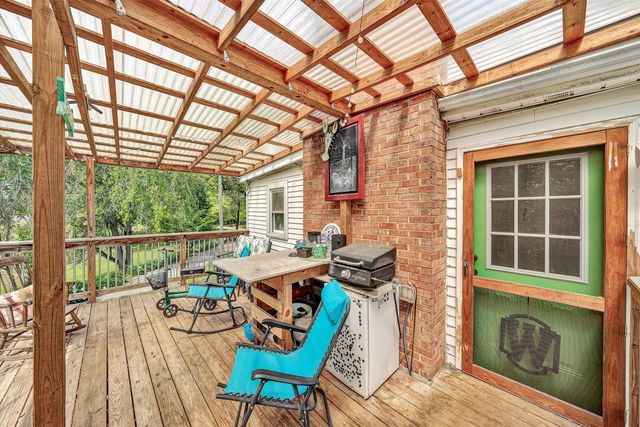 3913 Saul LN, Roanoke, VA 24014