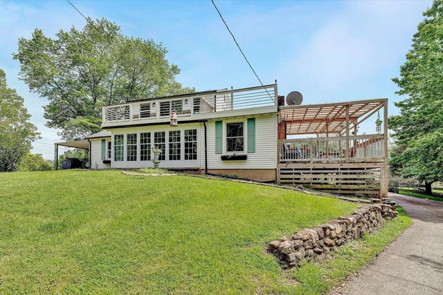 3913 Saul LN, Roanoke, VA 24014