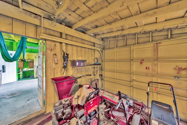 3913 Saul LN, Roanoke, VA 24014