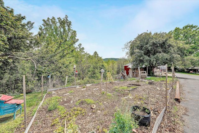 3913 Saul LN, Roanoke, VA 24014
