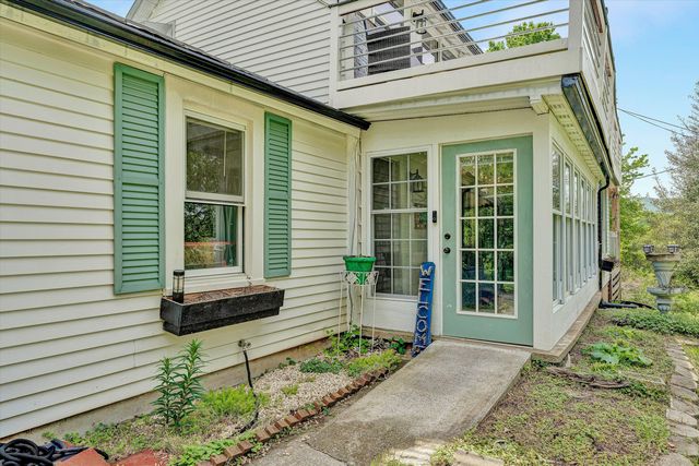 3913 Saul LN, Roanoke, VA 24014
