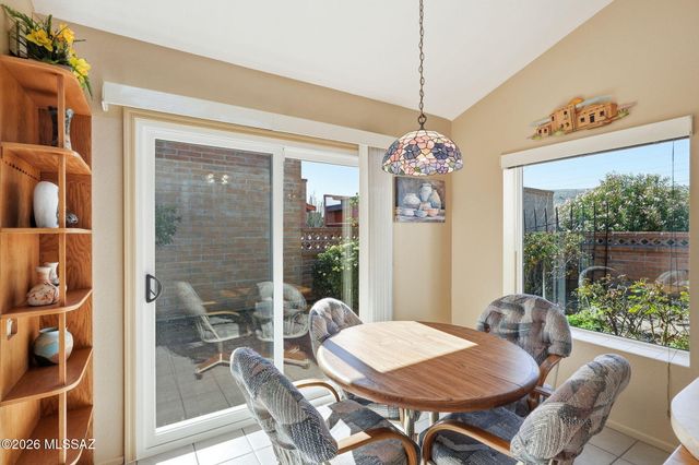 2783 S Via Del Bac, Green Valley, AZ 85622