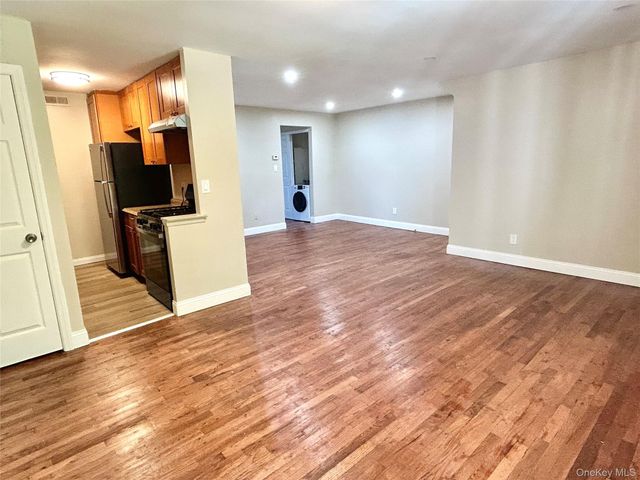 229 Artist Lake Drive, Middle Island, NY 11953