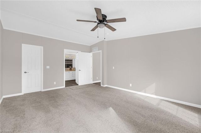 104 N 8th Avenue, Mayodan, NC 27027