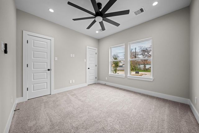 929 Green Meadow Lane B, Houston, TX 77091