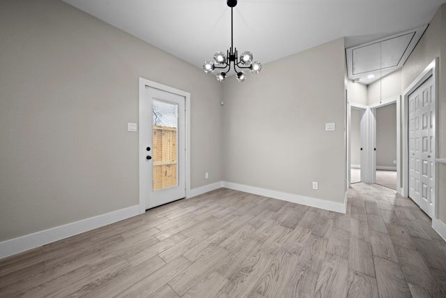 929 Green Meadow Lane B, Houston, TX 77091