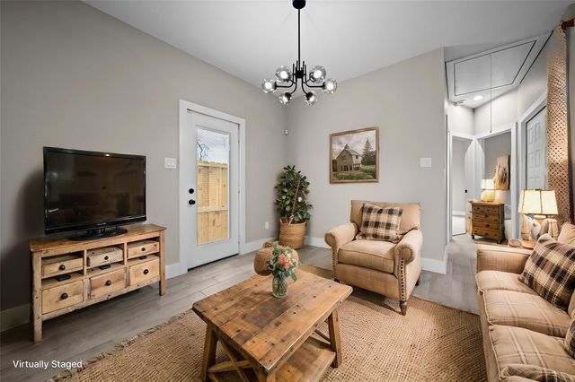 929 Green Meadow Lane B, Houston, TX 77091