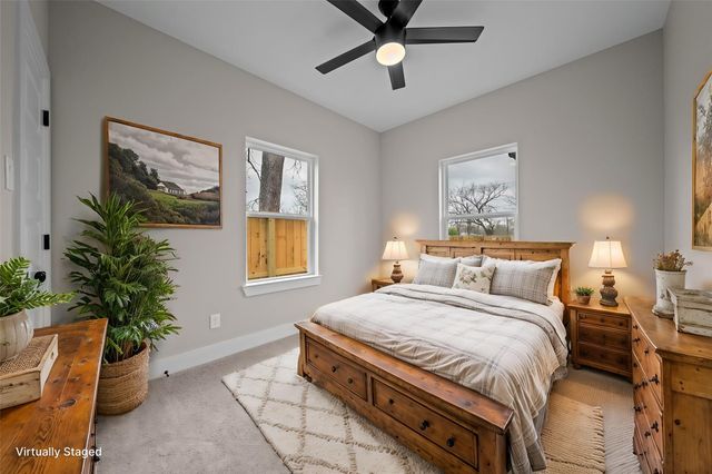 929 Green Meadow Lane B, Houston, TX 77091