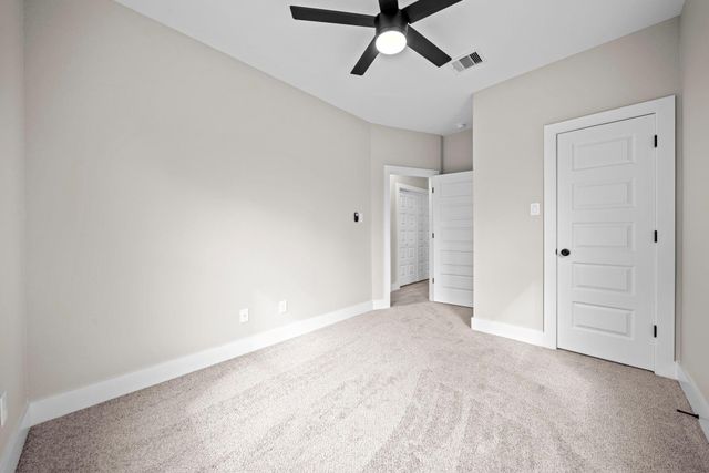 929 Green Meadow Lane B, Houston, TX 77091