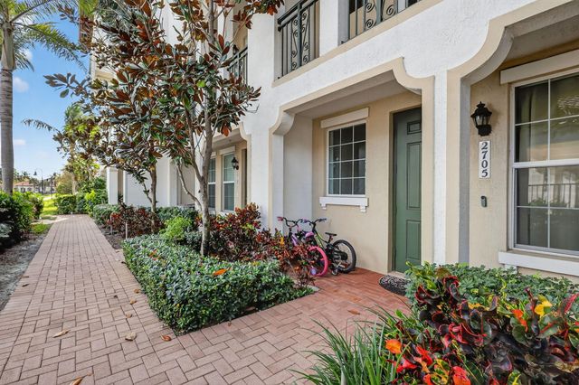 2705 SW 119th Way, Miramar, FL 33025