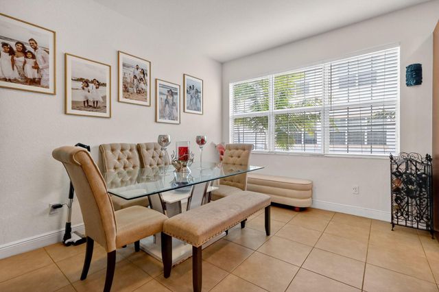 2705 SW 119th Way, Miramar, FL 33025