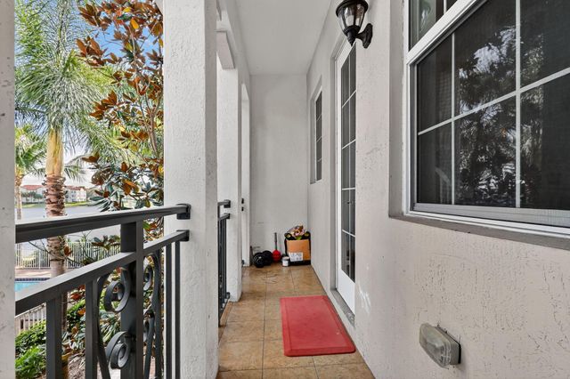 2705 SW 119th Way, Miramar, FL 33025