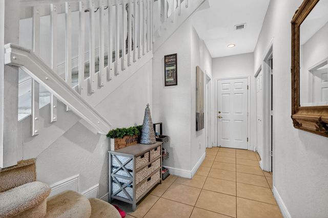 2705 SW 119th Way, Miramar, FL 33025