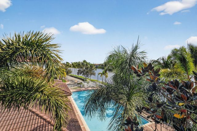 2705 SW 119th Way, Miramar, FL 33025