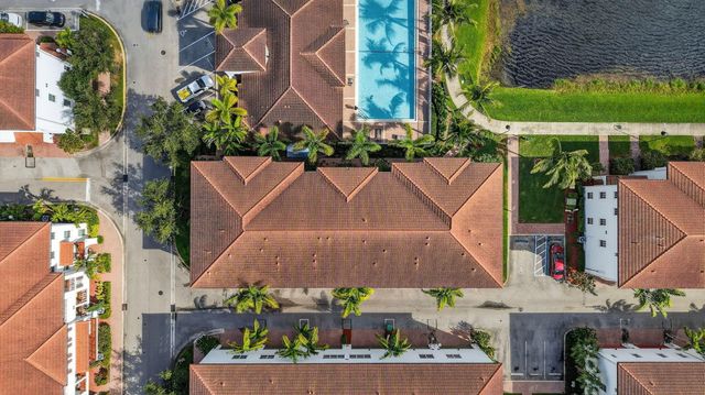 2705 SW 119th Way, Miramar, FL 33025