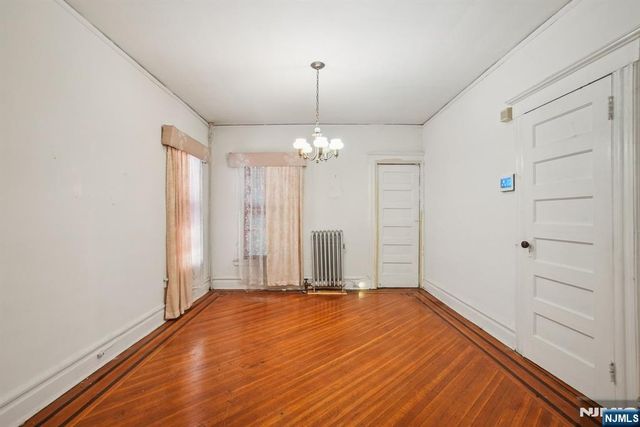 29 White Terrace, Newark, NJ 07108