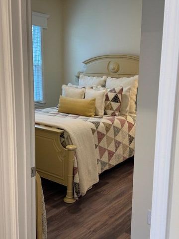 280 W Bradford Pointe Drive, Summerville, SC 29486